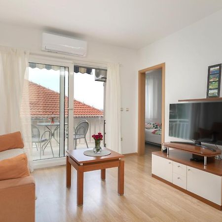 Apartman Mar18 Makarska Exteriör bild