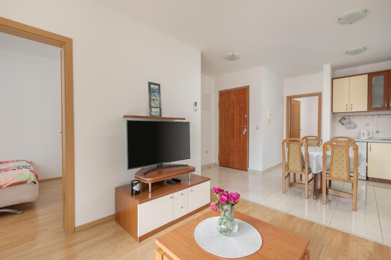 Apartman Mar18 Makarska Exteriör bild
