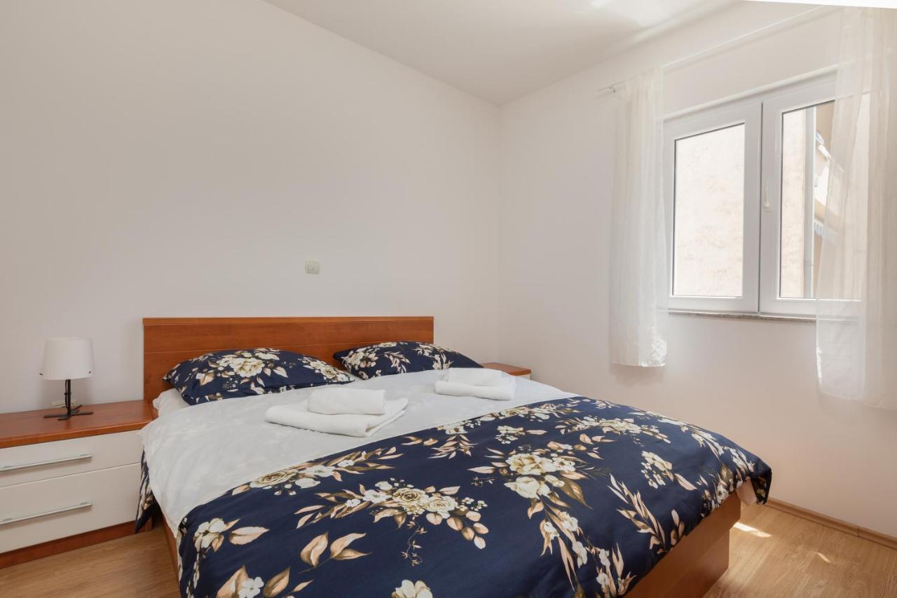 Apartman Mar18 Makarska Exteriör bild