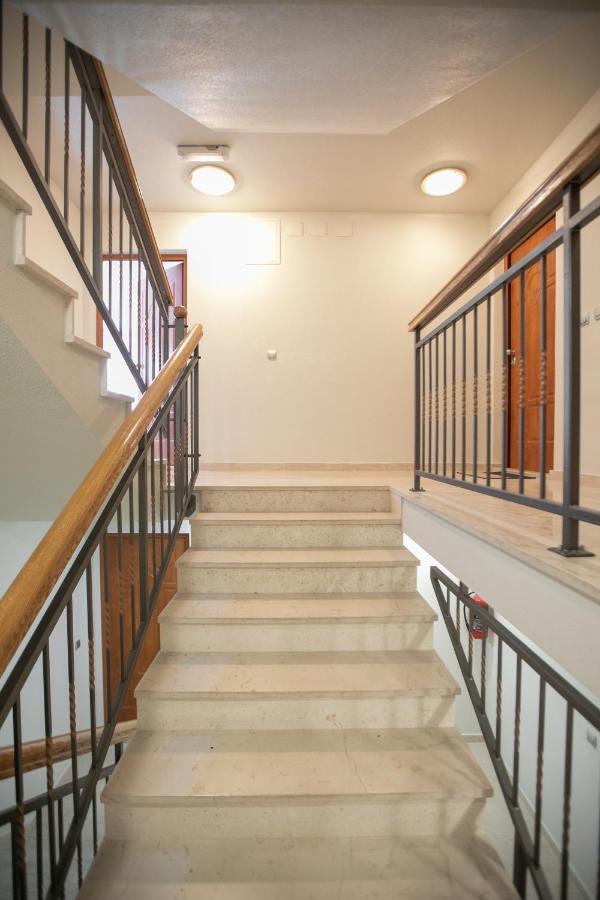 Apartman Mar18 Makarska Exteriör bild