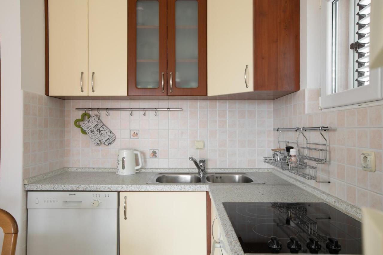 Apartman Mar18 Makarska Exteriör bild