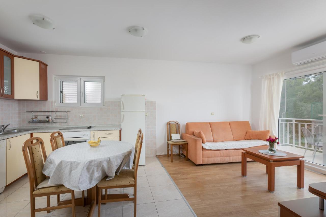 Apartman Mar18 Makarska Exteriör bild