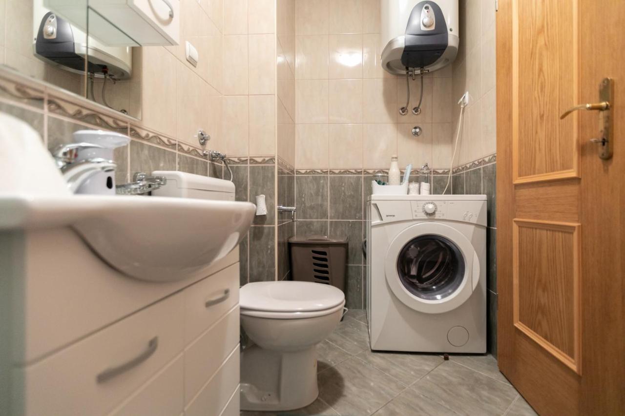 Apartman Mar18 Makarska Exteriör bild
